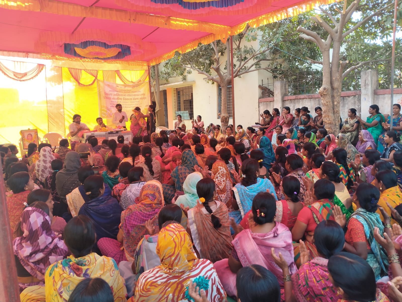 लखपती दिदी उपक्रम